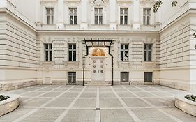 Zola Hotel - Palais De Boheme (Adults Only)